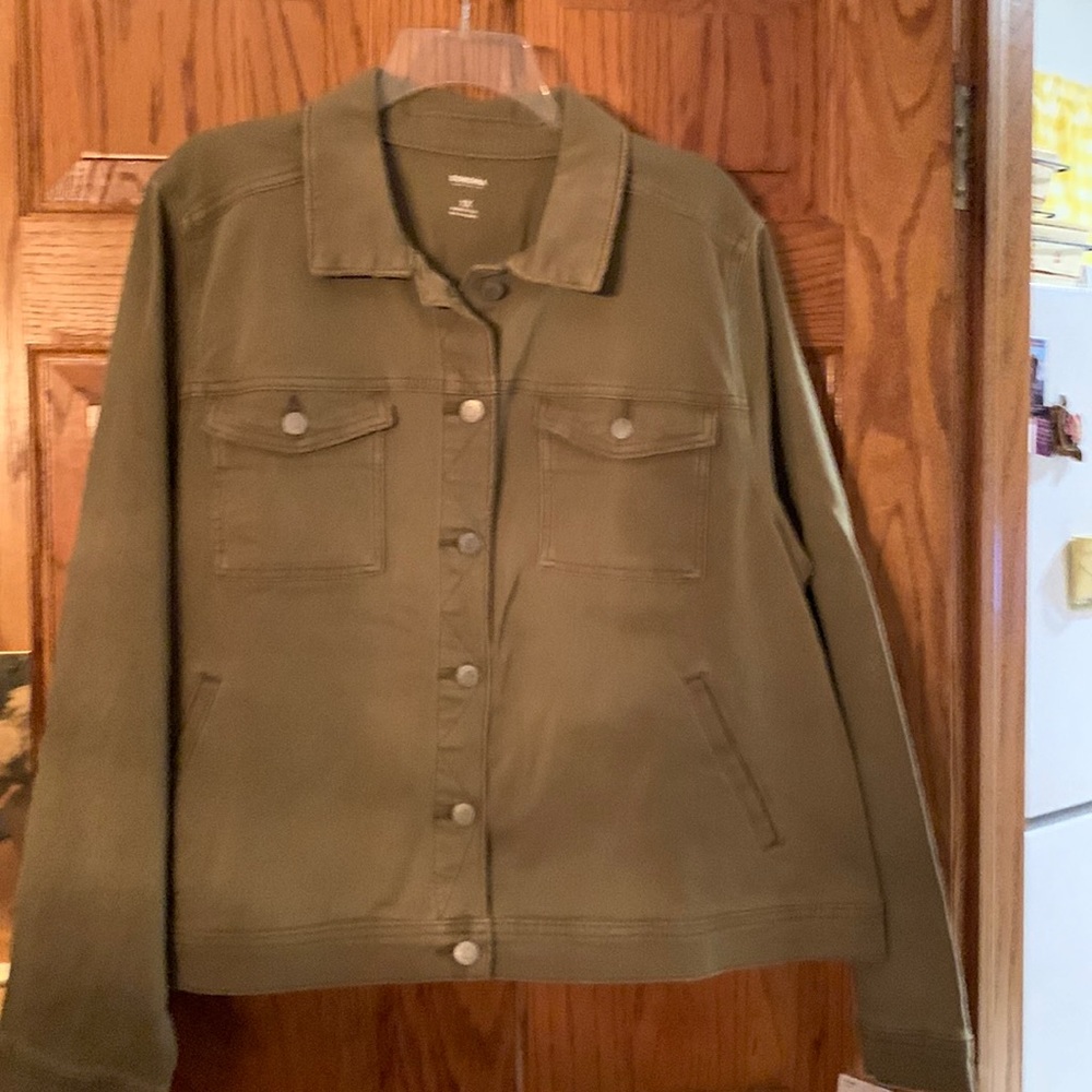 NWT…Sonoma cropped jean jacket.
